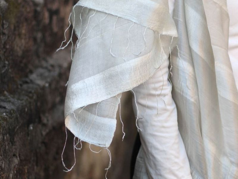 Liên Hệ Levusilk Nếu Mua Mua Khăn Tơ Tằm